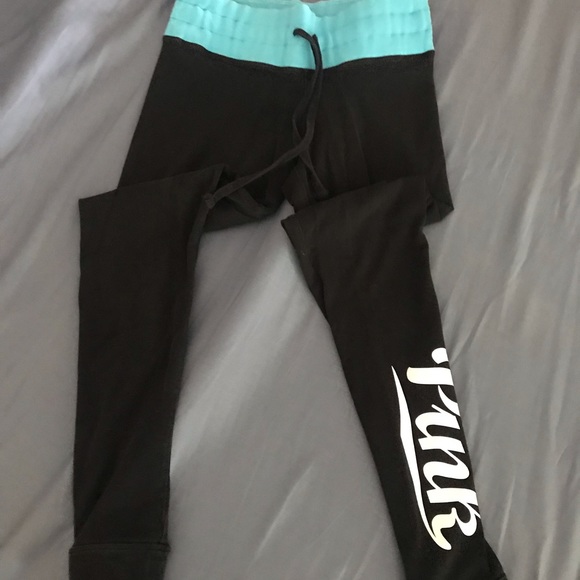 VA PINK YOGA PANTS SIZE SMALL - Picture 1 of 3